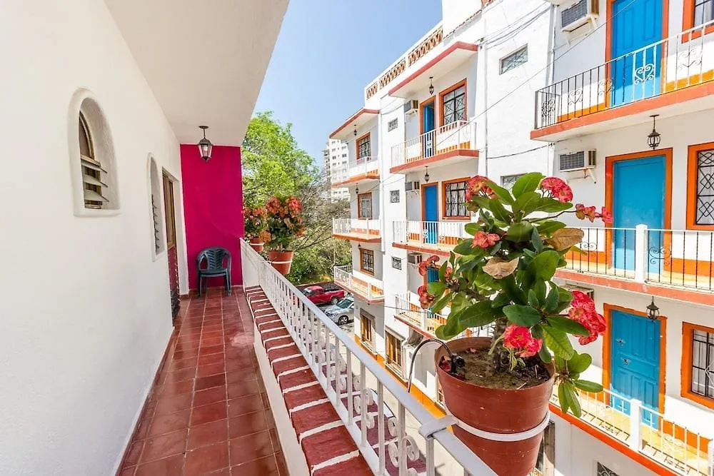 Suites Plaza del Rio - Family Hotel Malecón Centro Puerto Vallarta