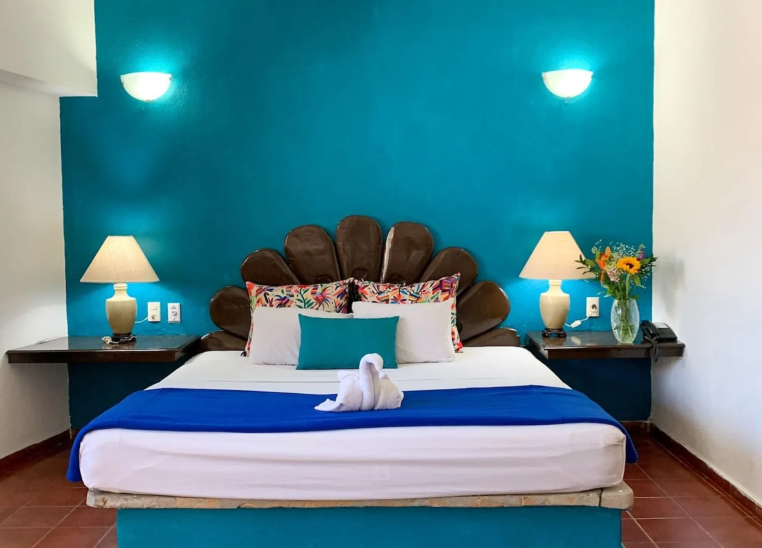 Suites Plaza Del Rio - Family Hotel Malecon Centro Puerto Vallarta