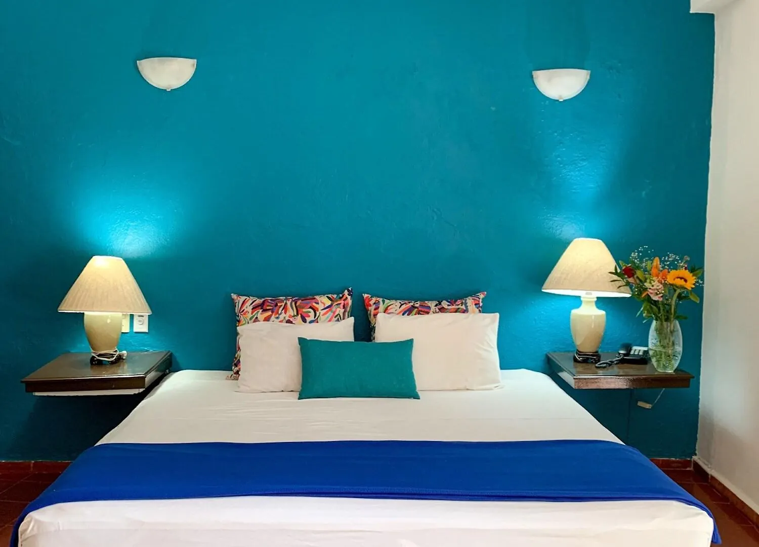 Suites Plaza Del Rio - Family Hotel Malecon Centro Puerto Vallarta