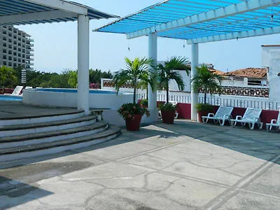 Suites Plaza Del Rio - Family Hotel Malecon Centro Puerto Vallarta