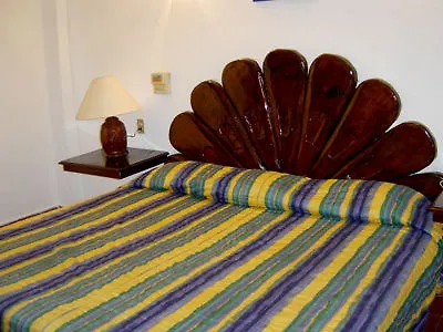 Suites Plaza Del Rio - Family Hotel Malecon Centro Puerto Vallarta