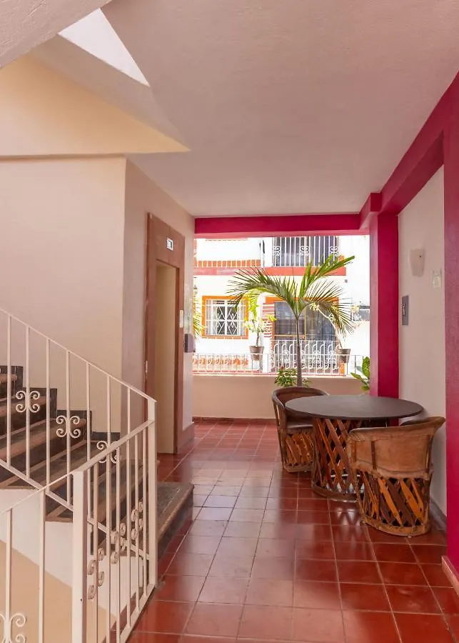 Suites Plaza Del Rio - Family Hotel Malecon Centro Puerto Vallarta