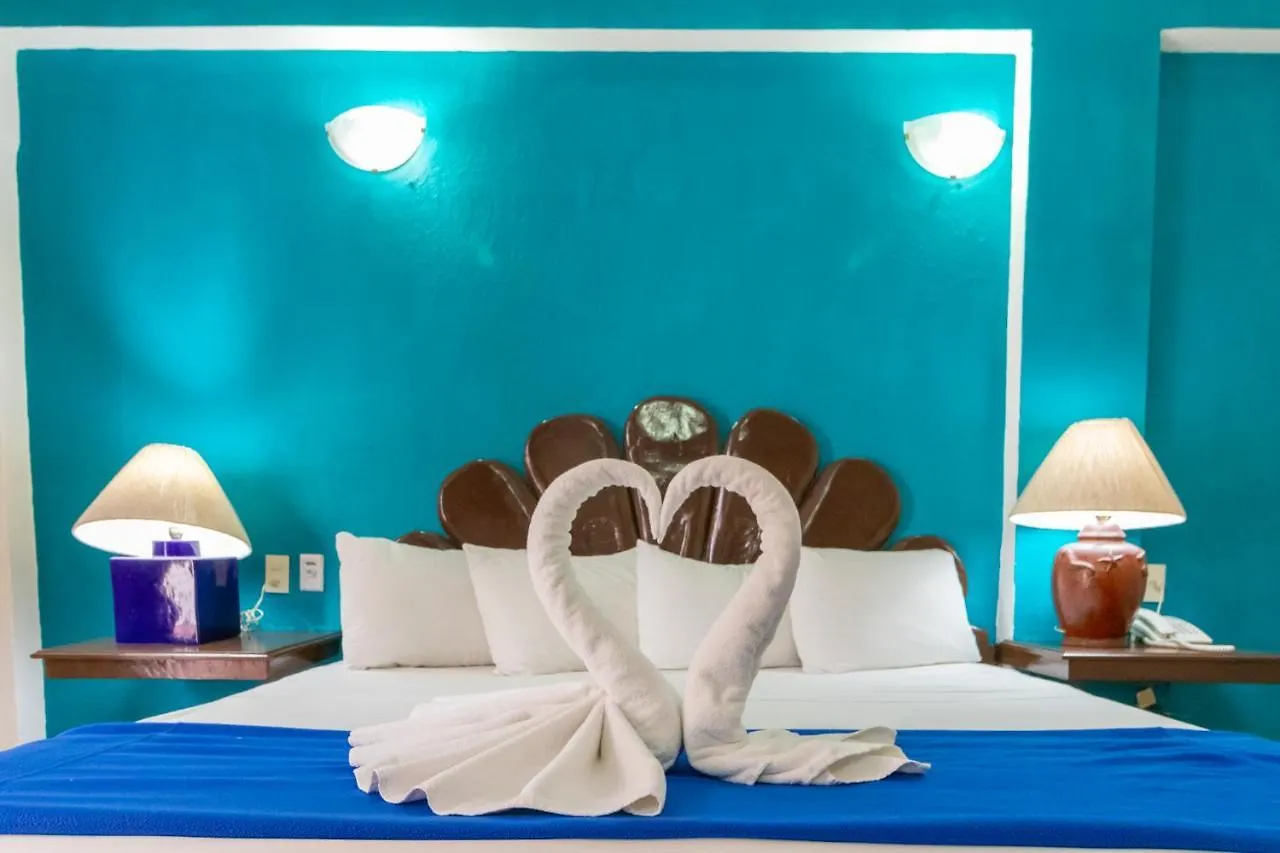 Suites Plaza Del Rio - Family Hotel Malecon Centro Puerto Vallarta Mexico