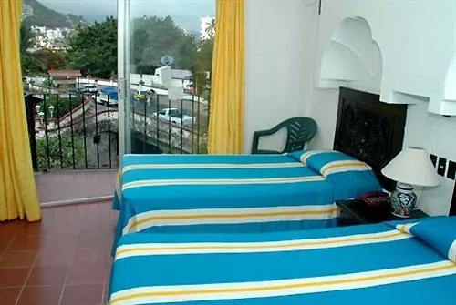 Suites Plaza Del Rio - Family Hotel Malecon Centro Puerto Vallarta